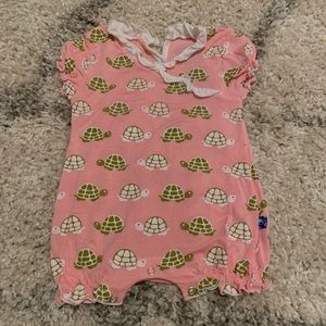 0-3 Kickee Romper